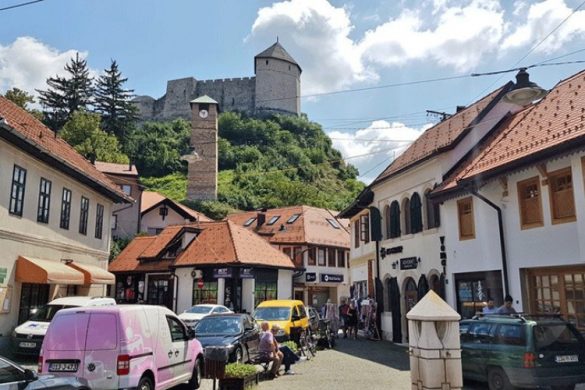 korona tešanj