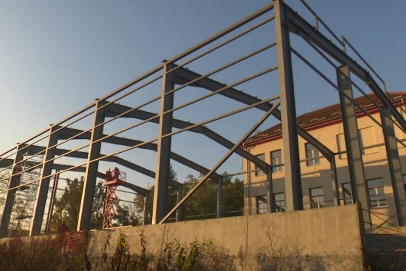 doboj medicinska škola fiskulturna sala
