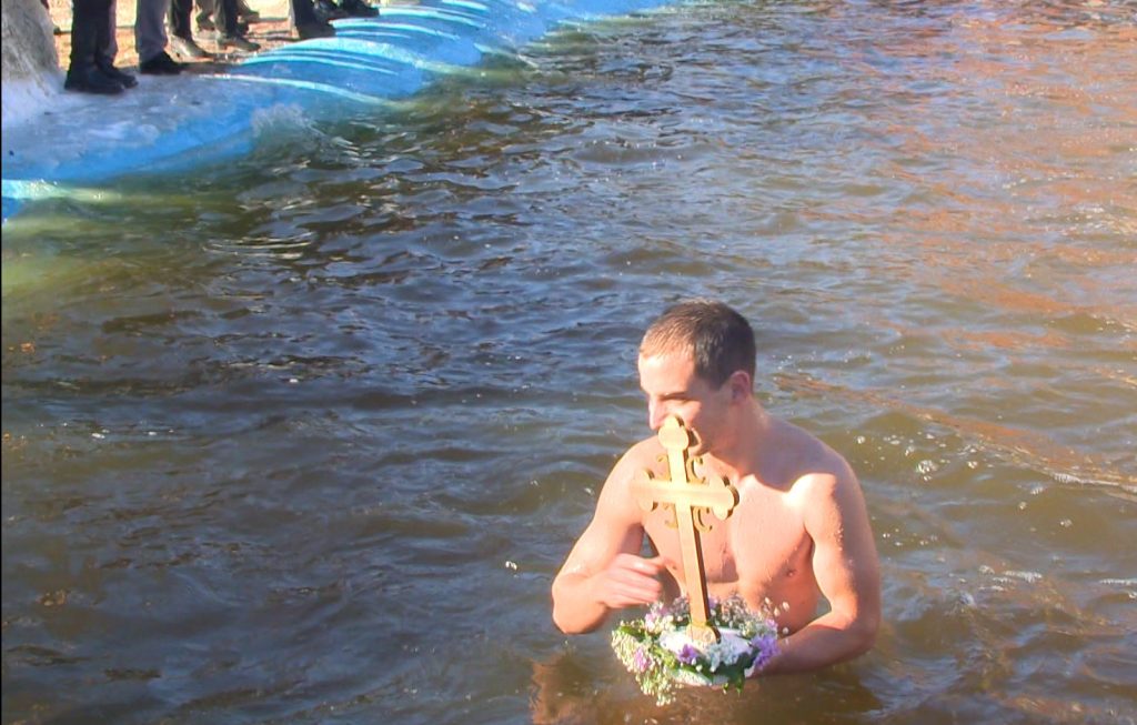 doboj plivanje za krst