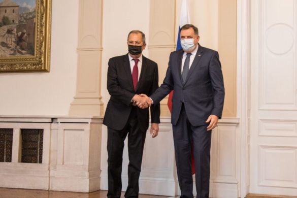 dodik lavrov