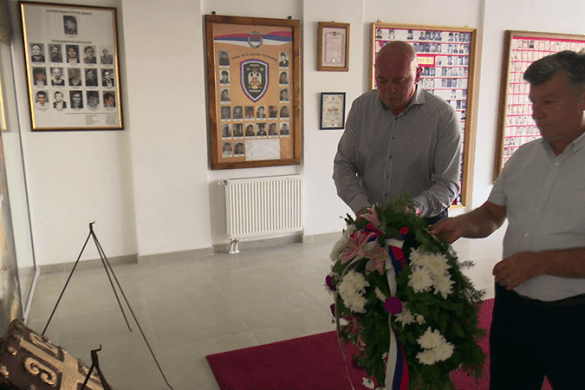 Povodom Dana grada Doboja predstavnici Gradske uprave, Skupštine Grada i Gradske boračke organizacije Doboj položili su vijence