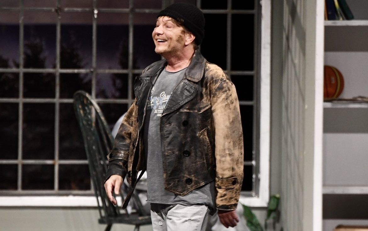 Let iznad kukavičjeg gnijezda