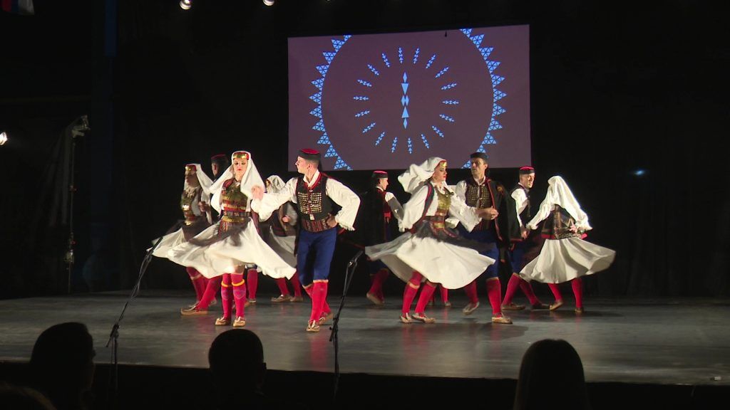 Nacionalni ansambl Kolo