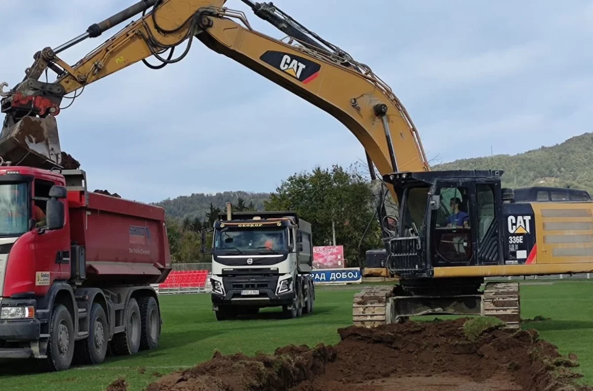 fk sloga doboj hibridni teren
