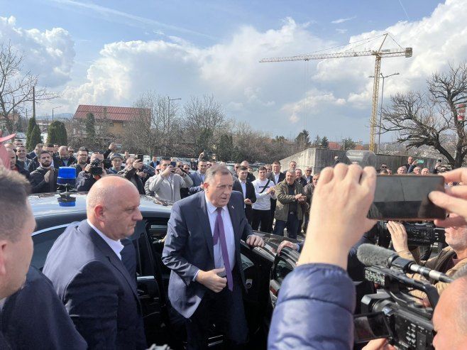 postupak protiv Dodika i Lukića