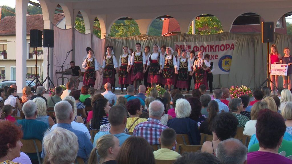 kožuhe folklor