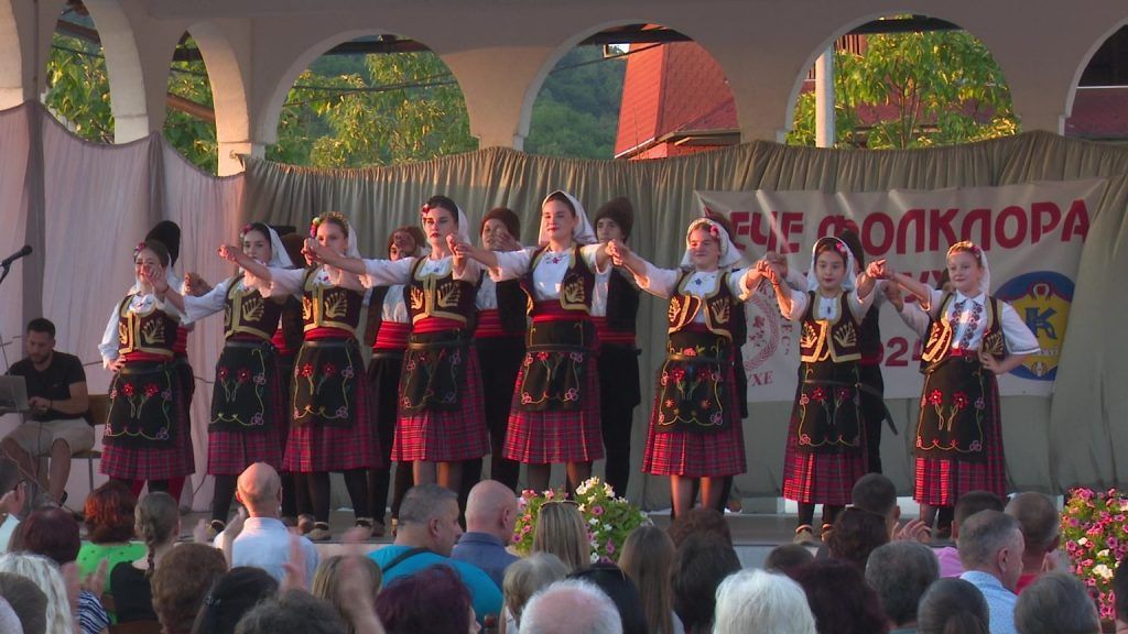 kožuhe folklor