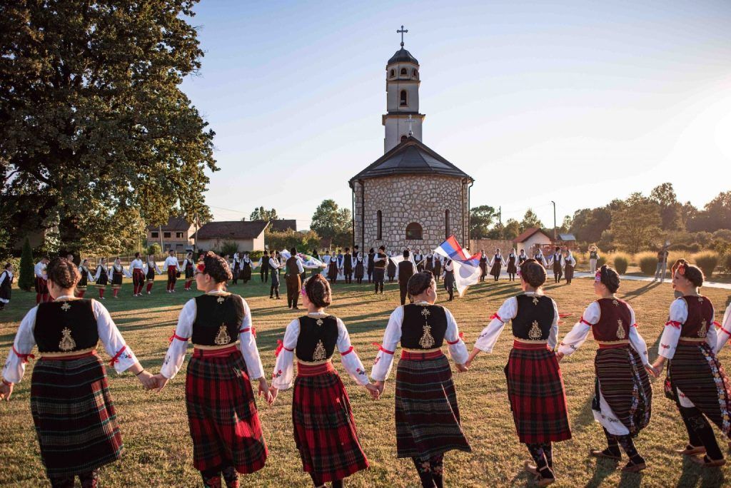 kožuhe folklor