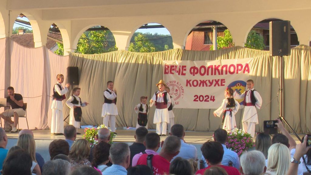 kožuhe folklor