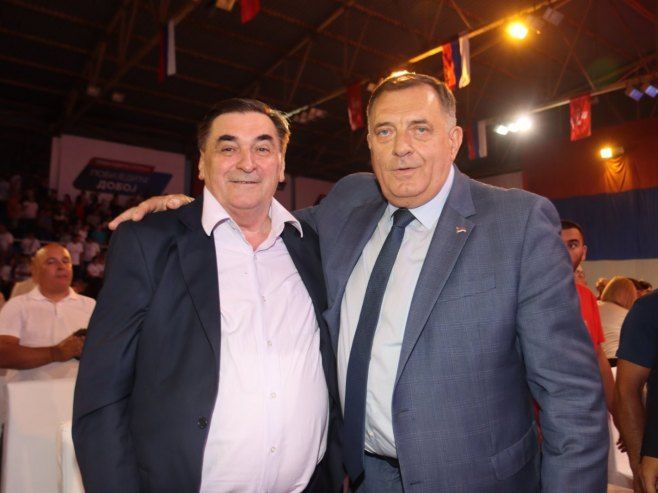 Obren Petrović i Milorad Dodik sinoć u Doboju 