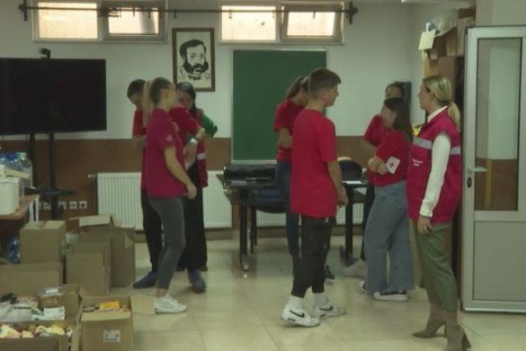 crveni krst doboj pomoć poplavljenim