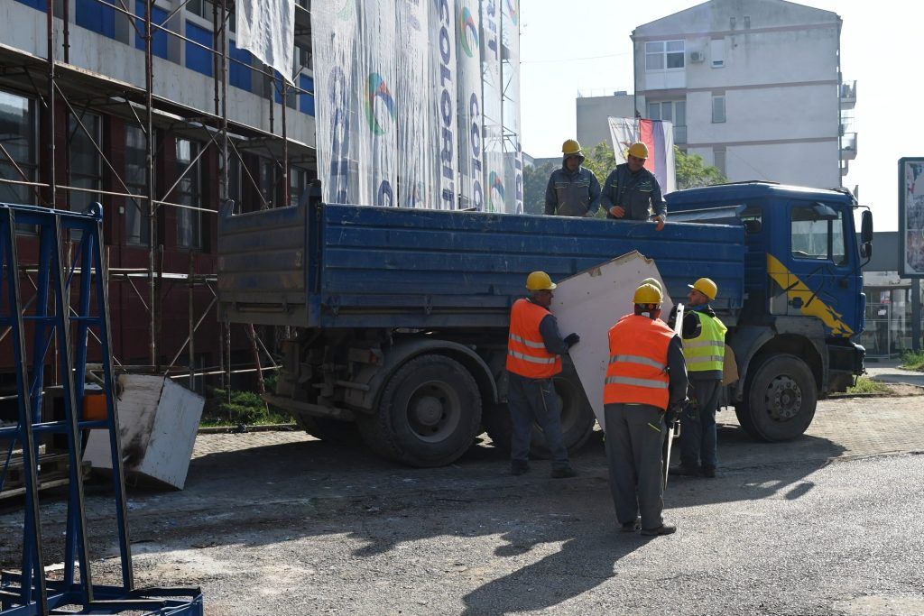 rekonstrukcija upravne zgrade ŽRS u Doboju