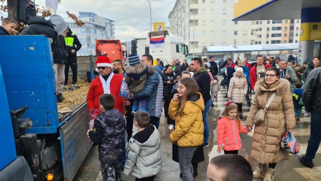 kamioni prevoznici doboj božič paketići