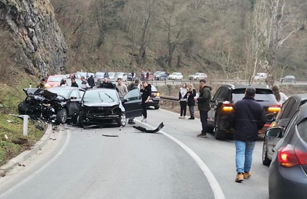 udes kušlat zvornik
