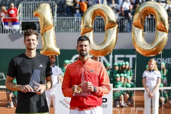 Novak Đoković 100