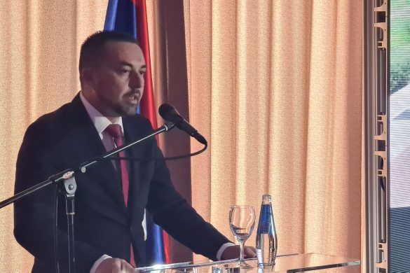 bORIS jerinić gradonačelnik doboja