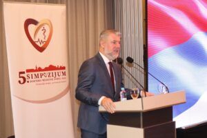 U Doboju otvoren Peti simpozijum doktora medicine