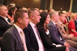 U Doboju otvoren Peti simpozijum doktora medicine