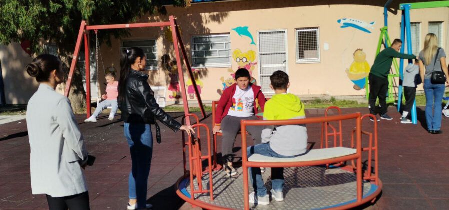 doboj inkluzivno igralište