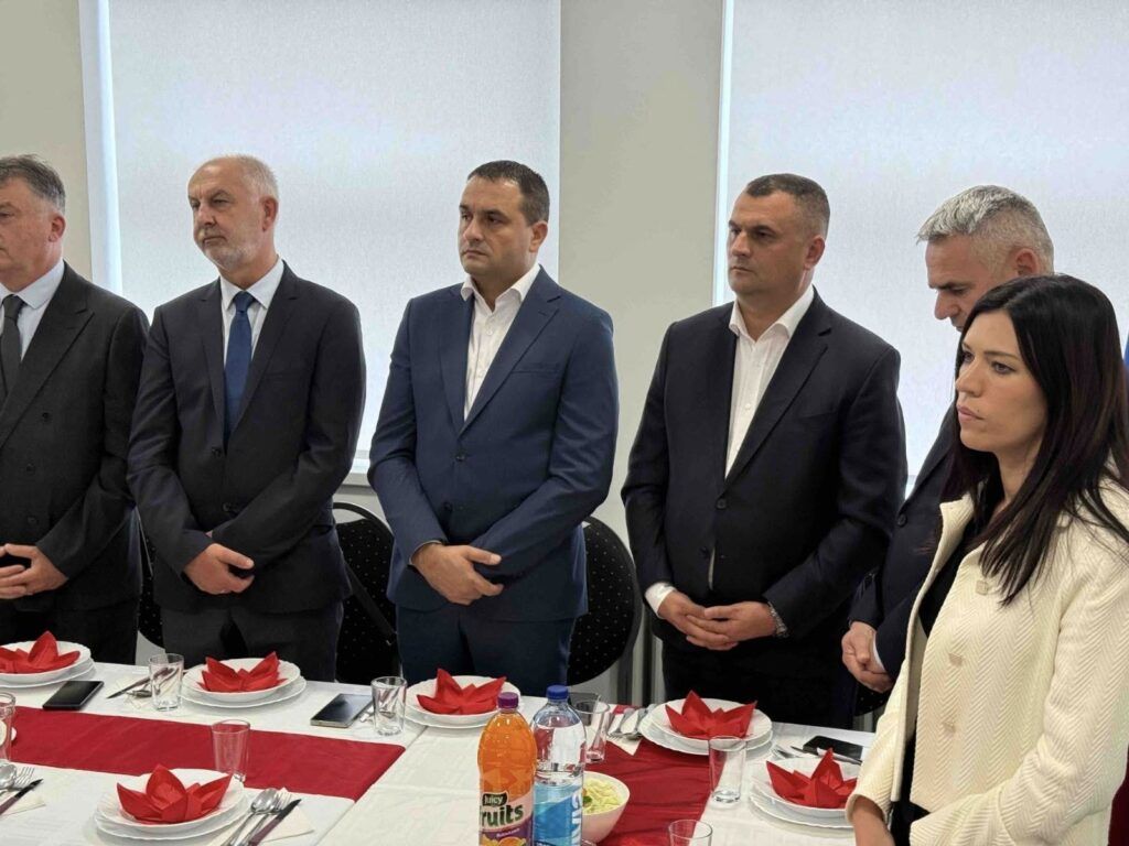 Povelja opštine Petrovo