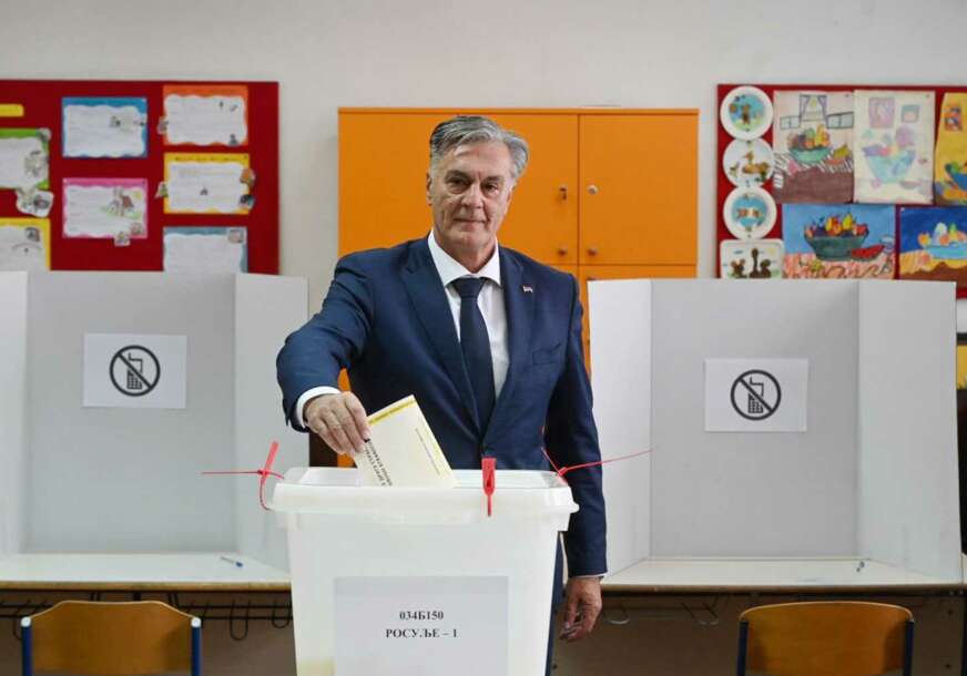 siniša karan glasao