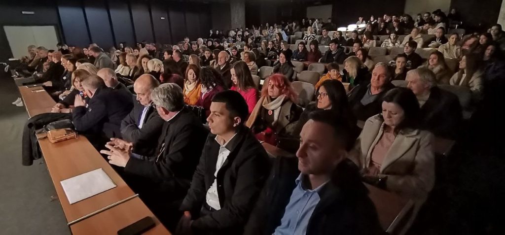 Dobojska gimnazija 80 godina