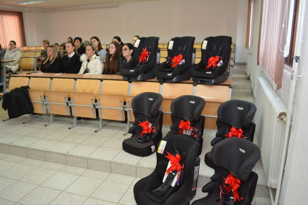 bezbjedno korištenje auto sjedalica