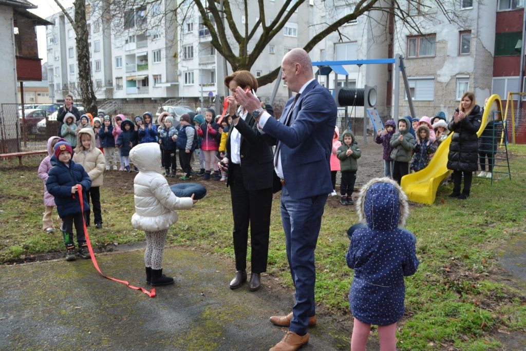 Doboj dječije igralište