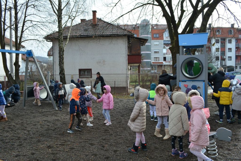 Doboj dječije igralište