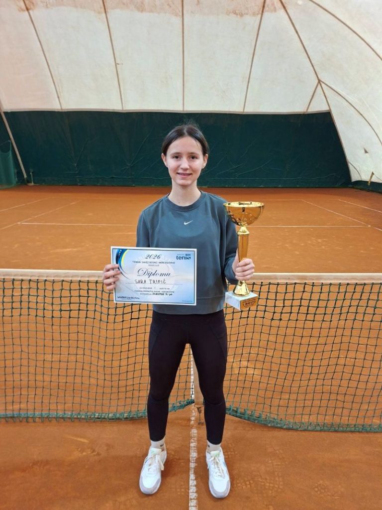 Danijal Meškič Sara Tripić