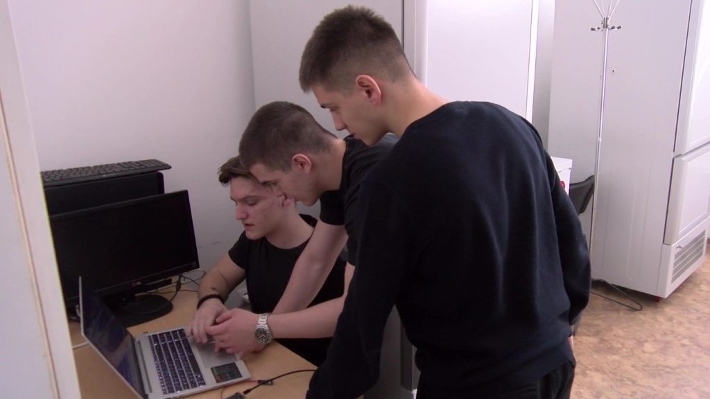 doboj gimnazija programiranje