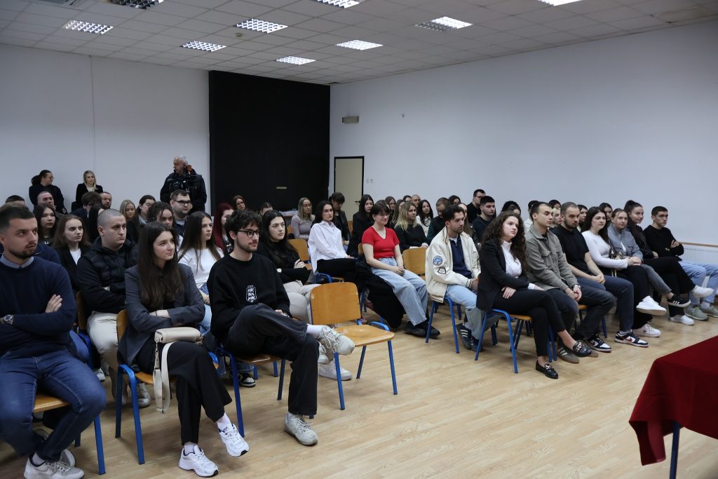 doboj ugovor o stipendiranju studenata