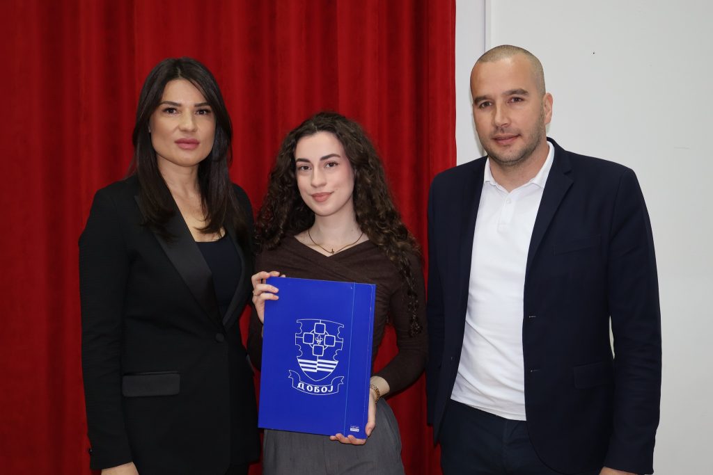 doboj ugovor o stipendiranju studenata